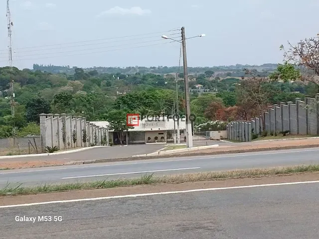 Chácara com 3736m² 2 quartos e 2 banheiros, à venda, no bairro Sítio Recreio Savanna em Hidrolândia