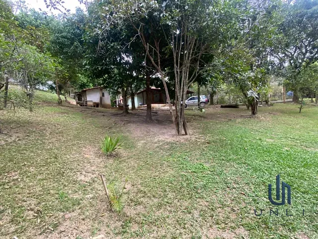 Chácara 1 quarto e 1 banheiro, à venda, no bairro Nossa Senhora do Amparo em Barra Mansa