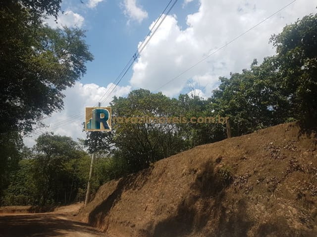 Chácara com 21340m², à venda, no bairro Engenho Seco em Louveira