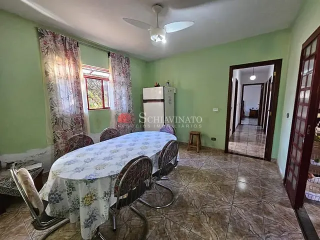 Chácara com 2000m² 3 quartos e 2 banheiros, à venda, no bairro Chácaras Água Branca em Piracicaba