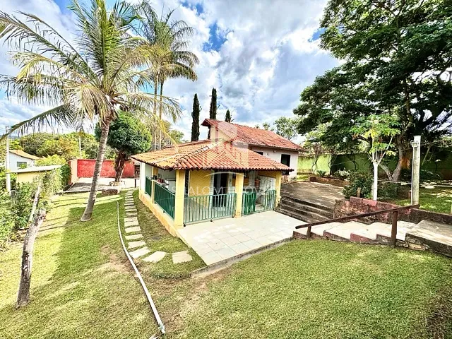 Chácara 3 quartos e 3 banheiros, à venda, no bairro Bosque das Águias em Lagoa Santa