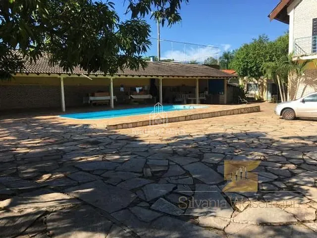 Chácara com 5000m² 5 quartos e 3 banheiros, à venda, no bairro Santa Izabel em Cuiabá