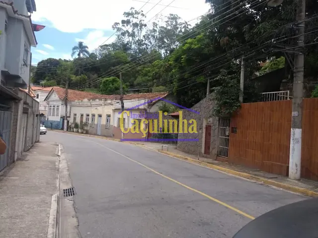 Chácara com 1173m² 4 quartos e 2 banheiros, à venda, no bairro Centro em Barra do Piraí