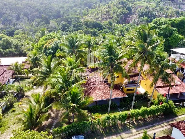 Chácara 5 quartos e 4 banheiros, à venda, no bairro Olivença em Ilhéus