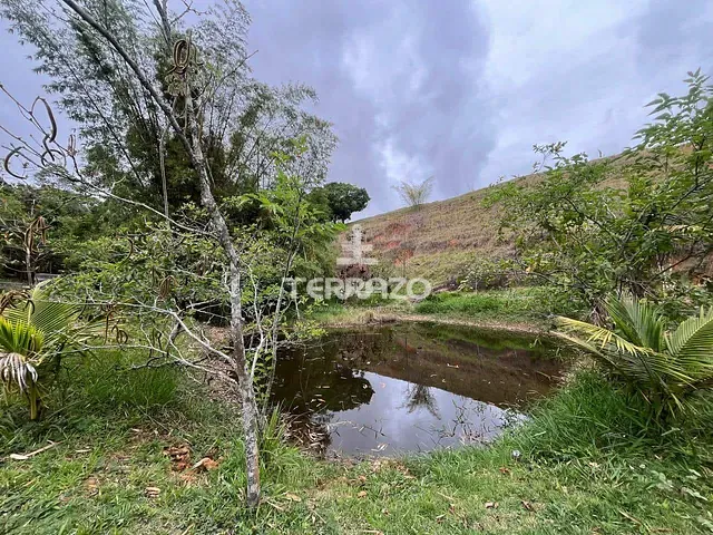 Chácara com 3900m², à venda, no bairro Califórnia da Barra em Barra do Piraí