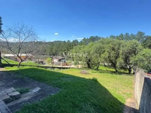 Chácara com 3000m² 3 quartos e 5 banheiros, à venda, no bairro Área Rural de Jarinu em Jarinu