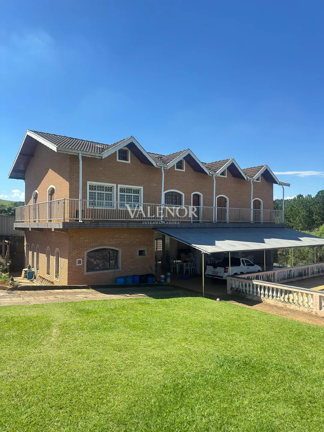 Sítio, 3 quartos, 3000 m² - Foto 1