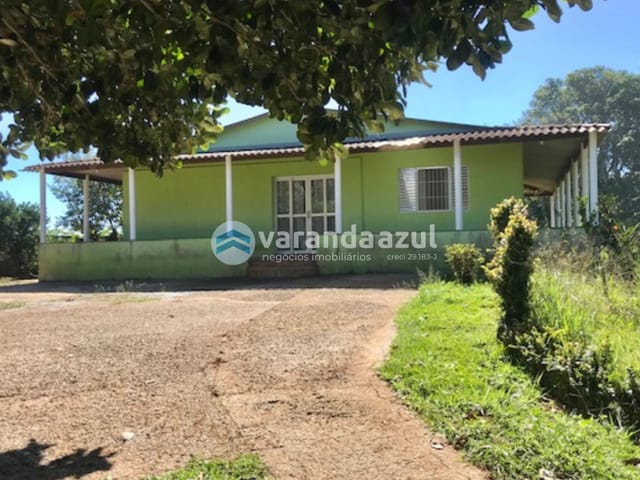 Chácara com 2570m² 2 quartos e 1 banheiro, à venda, no bairro Cidade Parquelandia em Mogi das Cruzes