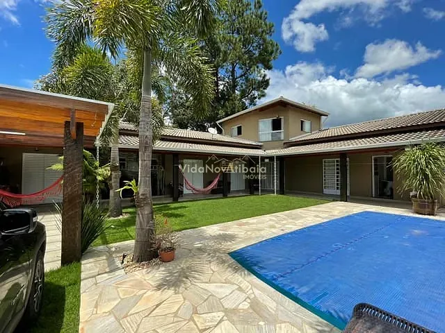 Chácara com 1034m² 8 quartos e 6 banheiros, à venda, no bairro Jardim Estância Brasil em Atibaia