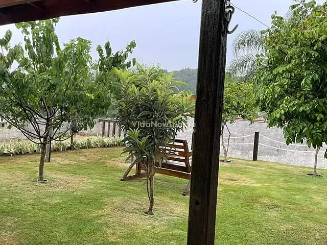 Chácara com 1034m² 8 quartos e 6 banheiros, à venda, no bairro Jardim Estância Brasil em Atibaia