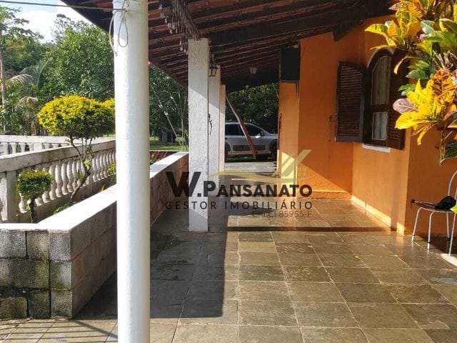 Chácara com 5000m² 4 quartos e 3 banheiros, à venda, no bairro Ana Maria em Sorocaba