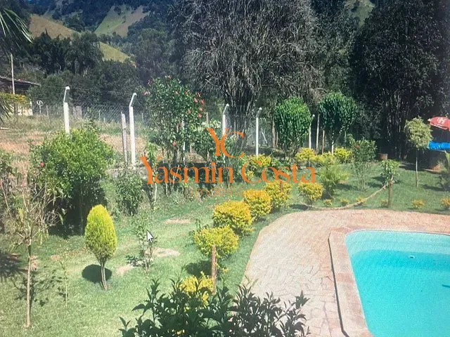 Chácara com 5800m² 3 quartos e 2 banheiros, à venda, no bairro Roseta em Cambuí