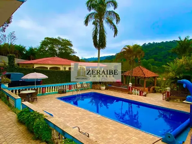 Chácara 5 quartos e 4 banheiros, à venda, no bairro Área Rural de Mairiporã em Mairiporã