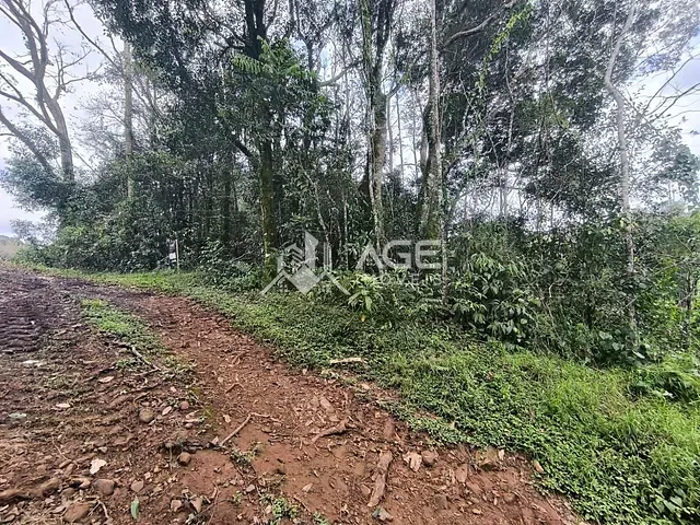 Chácara à venda, no bairro Interior em Três Arroios