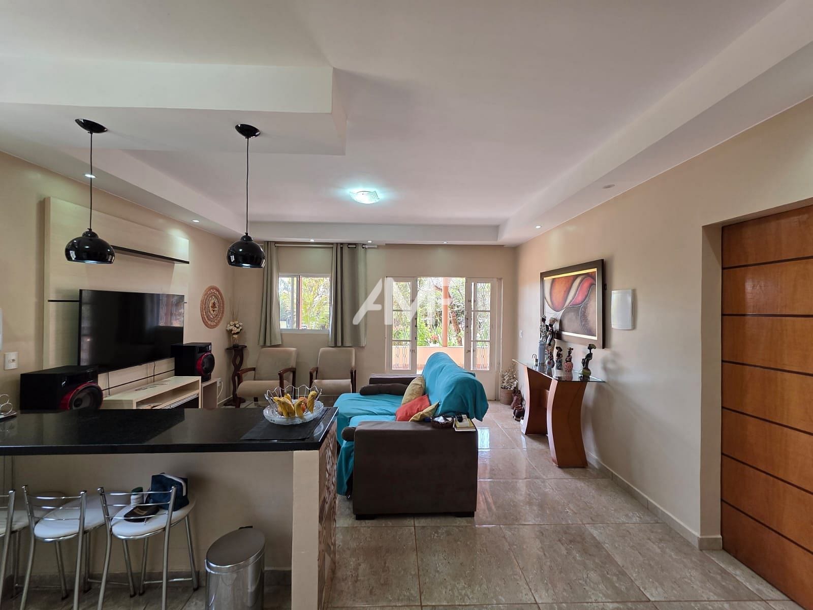 Chácara à venda com 3 quartos, 200m² - Foto 4