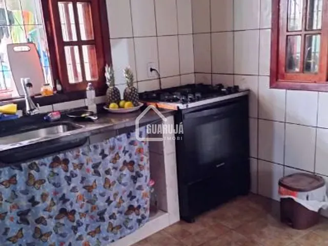 Chácara com 280m² 3 quartos e 2 banheiros, à venda, no bairro Caruara em Santos