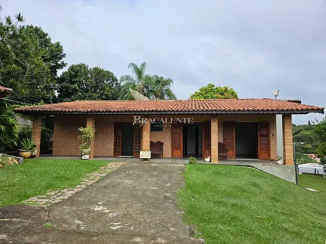 Chácara com 2000m² 3 quartos e 2 banheiros, à venda, no bairro Chácaras São Bento em Valinhos