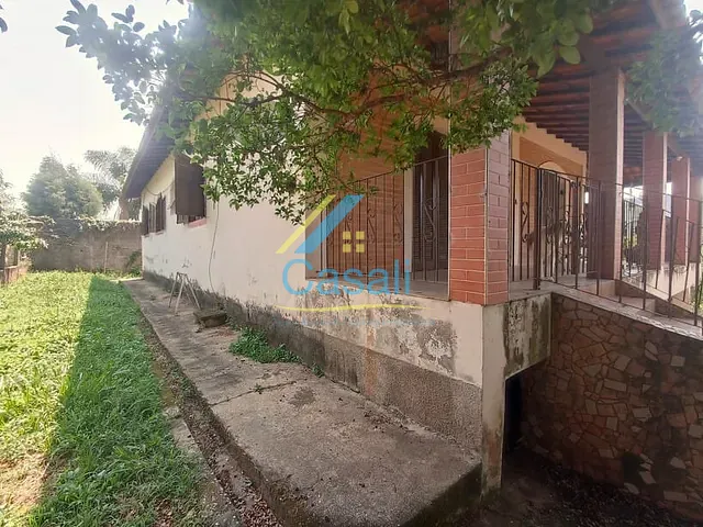 Chácara 3 quartos e 3 banheiros, à venda, no bairro Marmeleiro em Mairinque