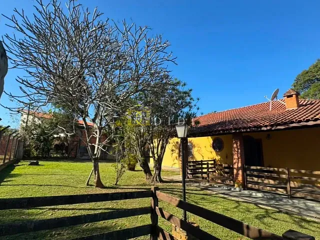 Chácara 3 quartos e 2 banheiros, à venda, no bairro Jardim Seckler em Porto Feliz