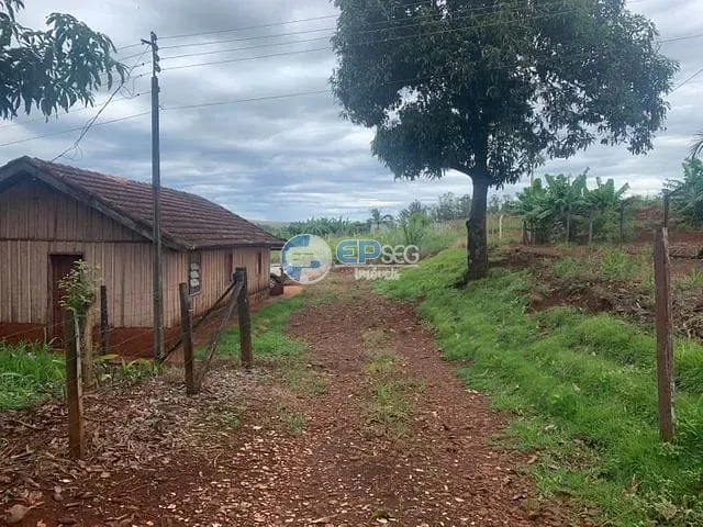 Chácara com 3000m² 3 quartos e 1 banheiro, à venda, no bairro zona rural em Maravilha