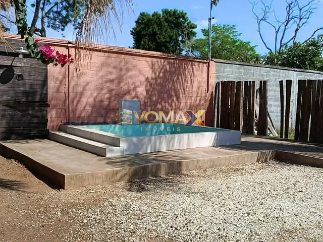 Chácara com 1500m² 2 quartos e 1 banheiro, à venda, no bairro Vale San Fernando em Itapetininga