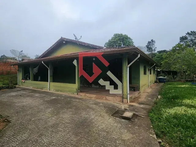 Chácara com 5831m² 2 quartos e 2 banheiros, à venda, no bairro Estância Piratininga em Suzano