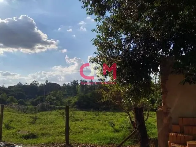 Chácara com 3200m², à venda, no bairro Jurupema em Taquaritinga