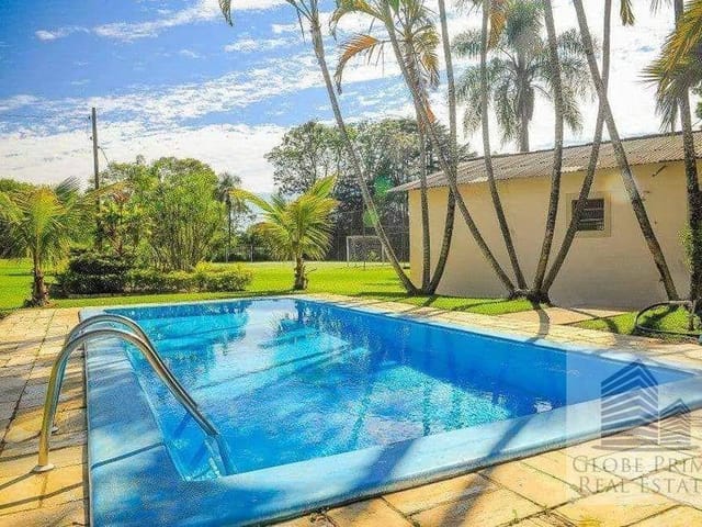 Chácara 4 quartos e 2 banheiros, à venda, no bairro Rural em Socorro