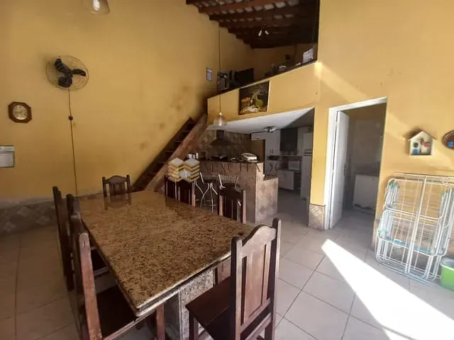 Chácara com 292m² 4 quartos e 3 banheiros, à venda, no bairro Parque Iramaia em Campo Limpo Paulista