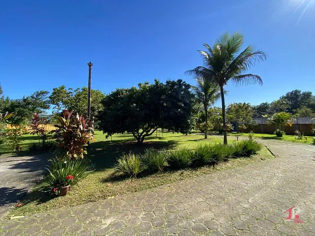 Chácara com 4063m² 7 quartos e 6 banheiros, à venda, no bairro Jardim Coronel em Itanhaém