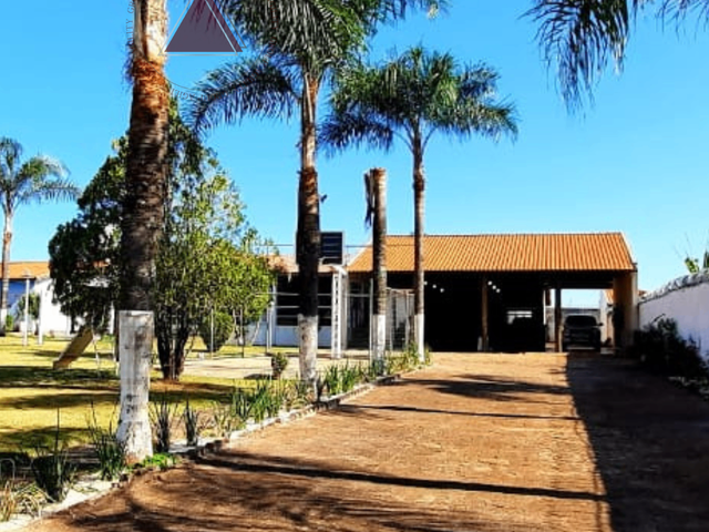 Chácara com 2900m² 3 quartos e 2 banheiros, à venda, no bairro Vila Monte Verde em Franca