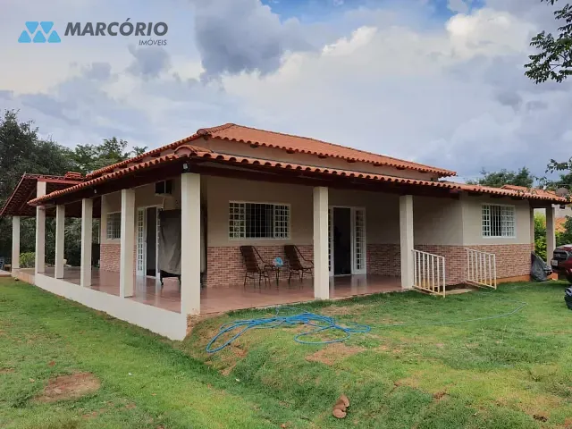 Chácara com 150m² 4 quartos e 4 banheiros, à venda, no bairro condomínio das Palmeiras em Bela Vista de Goiás