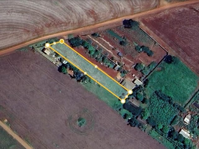 Chácara com 2000m², à venda, no bairro Condomínio Residêncial Estância Cabral em Cambé