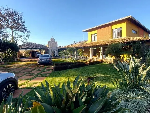 Chácara com 36300m² 5 quartos e 8 banheiros, à venda, no bairro Espírito Santo em Londrina