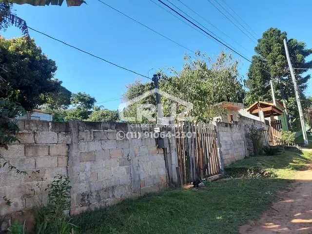 Chácara com 1000m² 2 quartos e 2 banheiros, à venda, no bairro Santa Tereza  em Santa Branca