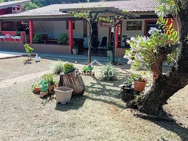 Chácara com 1200m² 2 quartos e 2 banheiros, à venda, no bairro Jardim Primavera em Americana