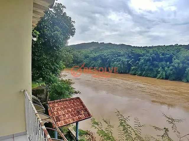 Chácara com 519m² 3 quartos e 3 banheiros, à venda, no bairro Morro Branco em Guararema