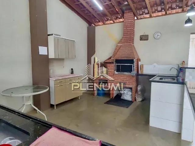 Chácara 3 quartos e 5 banheiros, à venda, no bairro Jardim Panorama em Rio Claro