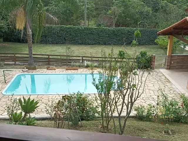 Chácara com 2516m² 3 quartos e 3 banheiros, à venda, no bairro Vale dos Pinheiros em Pinheiral