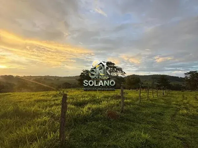Chácara com 3m² 3 quartos e 2 banheiros, à venda, no bairro Setor Central em Anicuns