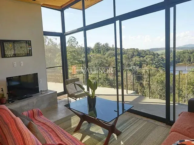 Chácara com 6600m² 2 quartos e 3 banheiros, à venda, no bairro Fazenda Primavera em Jarinu