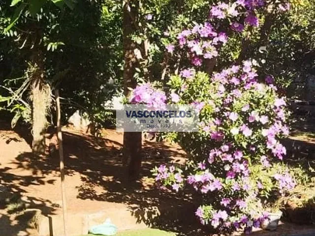 Chácara com 1200m² 5 quartos e 3 banheiros, à venda, no bairro Jardim Paraíso do Sol em São José dos Campos