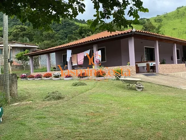 Chácara com 3000m² 4 quartos e 3 banheiros, à venda, no bairro Portão em Cambuí
