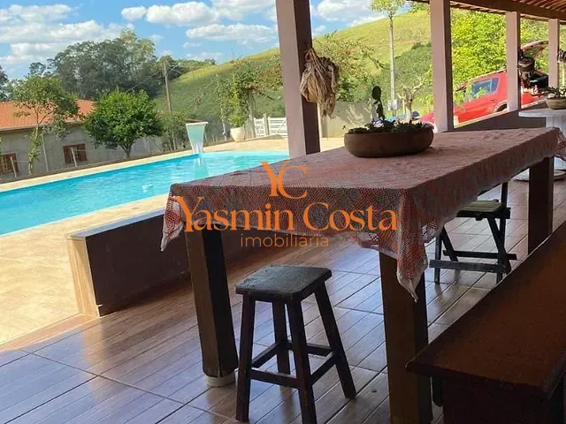 Chácara com 3000m² 4 quartos e 3 banheiros, à venda, no bairro Portão em Cambuí