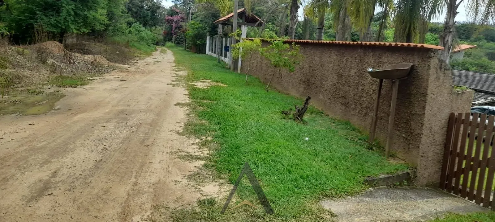 Chácara, 3 quartos, 1580 m² - Foto 2
