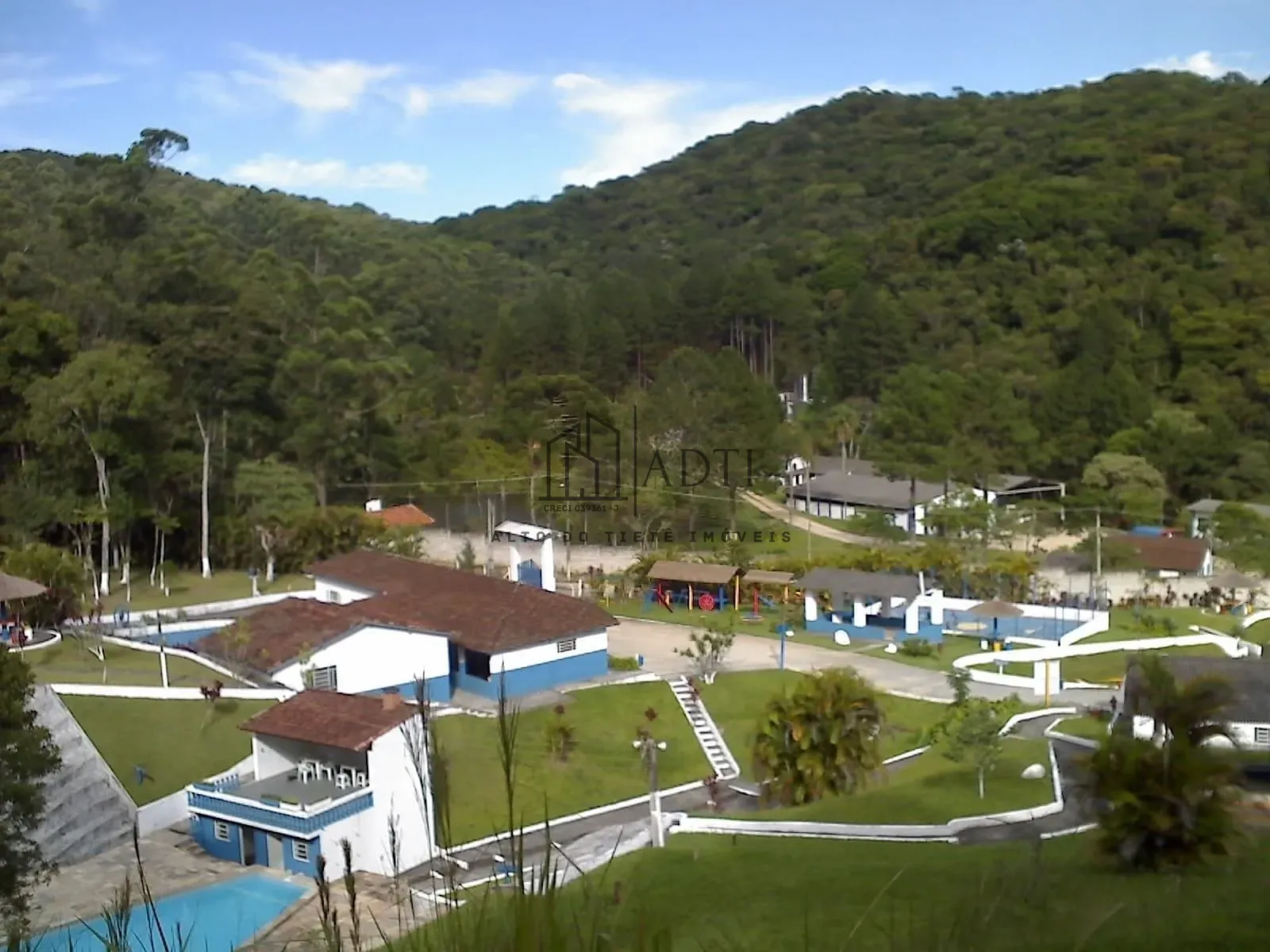 Chácara, 3 quartos, 15 hectares - Foto 1