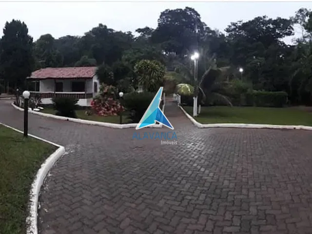 Chácara com 10000m² 3 quartos e 5 banheiros, à venda, no bairro Br em Governador Valadares