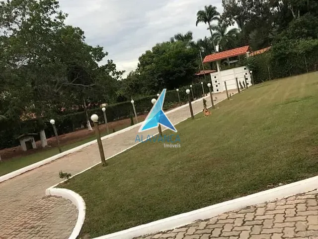 Chácara com 10000m² 3 quartos e 5 banheiros, à venda, no bairro Br em Governador Valadares