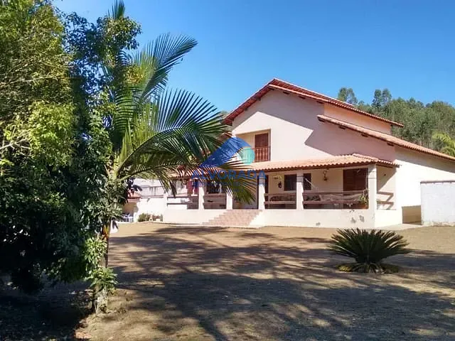 Chácara com 4000m² 5 quartos e 5 banheiros, à venda, no bairro Monte Negro em Santa Isabel