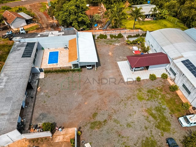 Chácara com 6000m² 5 quartos e 13 banheiros, à venda, no bairro Vila Nossa Senhora da Conceicao em Apucarana